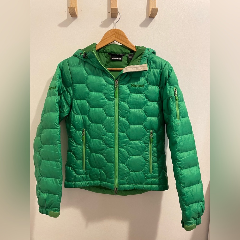 Marmot down jacket for cold weather, in great condition